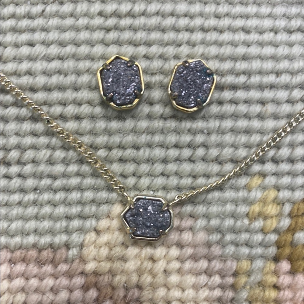 Kendra Scott Gold and Gray Druzy Necklace